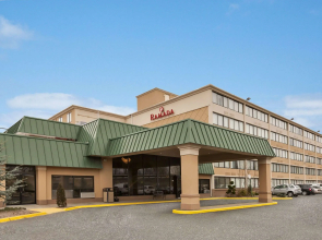 Ramada by Wyndham Rochelle Park Near Paramus