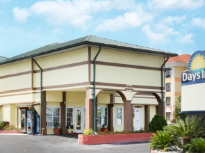Days Inn Waycross