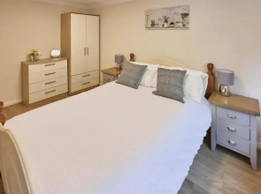 Host Stay Rock Cottage