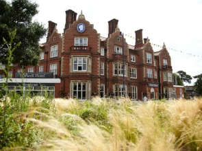 Orwell Hotel