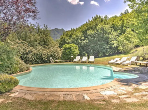 Independent Apartment With Pool