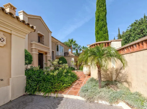 Solaga Villa Los Monteros