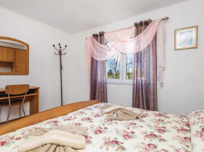 Beautiful Home in Kampor With Wifi and 1 Bedrooms