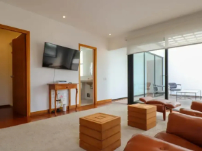 w Radiant 2BR w Modern Terrace in Miraflores
