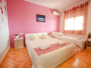 Penthouse Lux Mareta