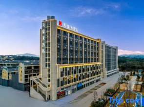 R ROYALSS HOTEL (Guanchang in Fuzhou)