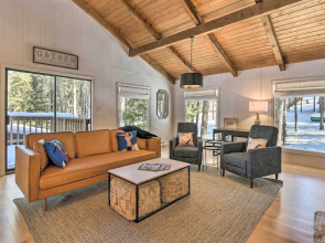 Angel Fire Cabin < 3 Miles to Skiing, Golf & Lake