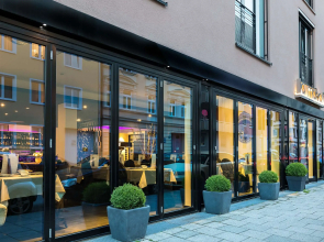 La Mansion Vi Vadi Hotel