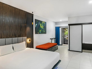 Tuana Hotels The Phulin Resort