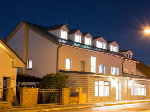 Grand Petit Hotel ex Shato Gesson