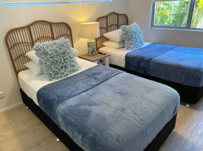 Tropical Luxe Apartment