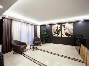 Etiz Hotels & Residences