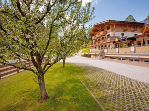 Ravishing Apartment in Saalbach with Sauna near Ski Slopes