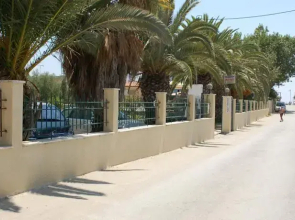 Demestichas Apartments