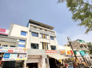 OYO 41154 Hotel Kiwi Palace 1
