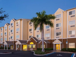 Microtel Inn & Suites by Wyndham Lehigh