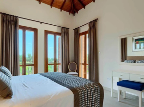 Villa 327 - Galinios