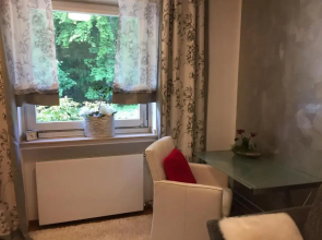 Airport Rooms Waldblick (Adults Only)