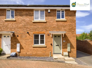 3 Bedroom Coventry House By Passionfruitproperties With Free Wi-fi, Driveway & Garden- 26WWC