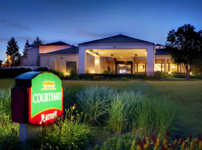 Courtyard Chicago Deerfield