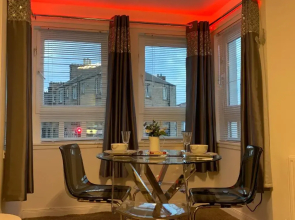The Beach Apartment, near Outlander location