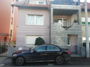 Studio Apartment New Home