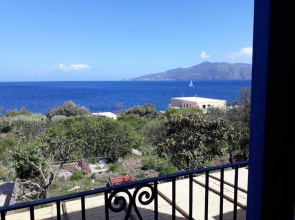 Apartment With 2 Bedrooms in Salina, With Wonderful sea View and Terrace - 300 m From the Beach