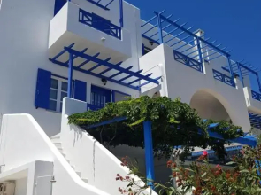 Laouti Tinos Apartments 3