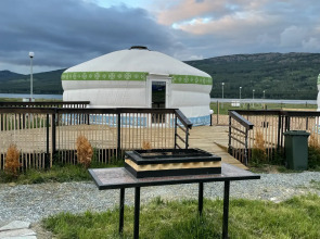 Юмарт озеро Талкас База семейного отдыха