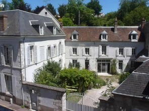 Gite Gien, 8 pièces, 15 personnes - FR-1-590-159
