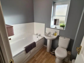 Delightful 3 bed house nr the centre of Cheltenham