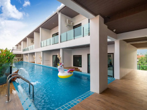 The Thames Pool Access Resort SHA+