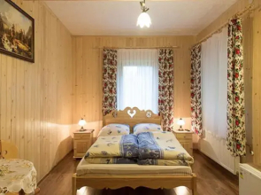 Wesoła Chatka - Krupówki 37a