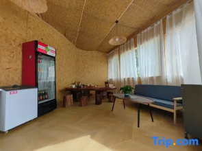 Wushe・PlaDunhuang Wushe Homestay(Dunhuang Mingsha Mountain and Crescent Moon Spring)