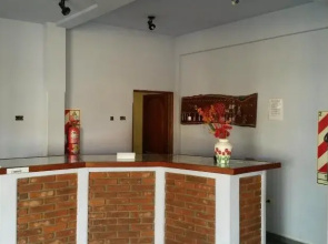El Hotelito