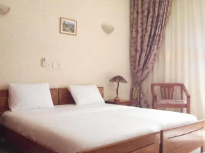 Hotel GHIS Palace