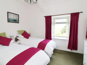 Trigfa Cottage