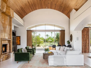 Monroe Estate in La Quinta