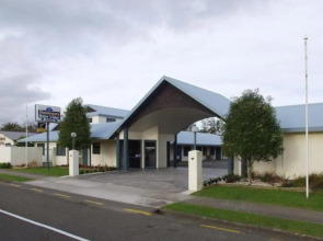 Bassingers Motor Lodge