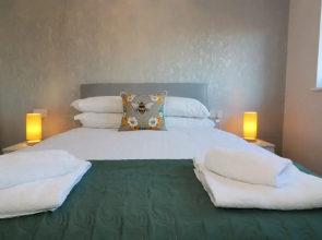 Chapelhall House - Airdrie