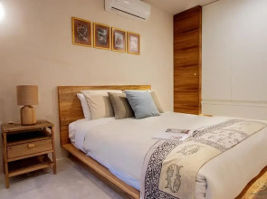 Spacious 2BR apt · Wide balcony w/tub & Yoga deck