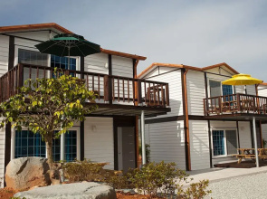 Wando Sol Beach Pension