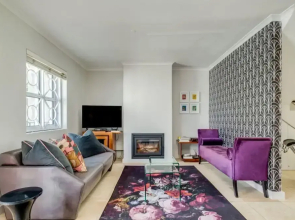 Mountain View Townhouse in De Waterkant 209 DWP