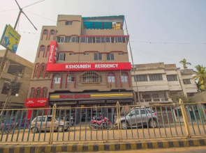 OYO 27701 Hotel Kshounish Residency