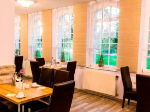 Parkhotel Altenburg