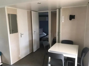 Mobilhome 6 Pers Dans Camping Avec Piscine
