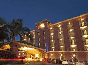 Holiday Inn Express Monterrey Galerias by IHG