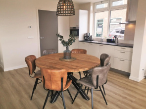 DWV71 Modern holiday home 'Vogole'