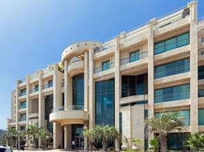 Laguna Water Front 1