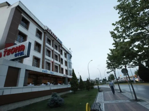 Teona Hotel